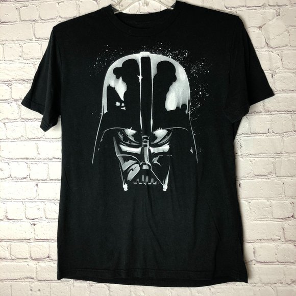 Star Wars Darth Vader Black Tee Sz. Medium
